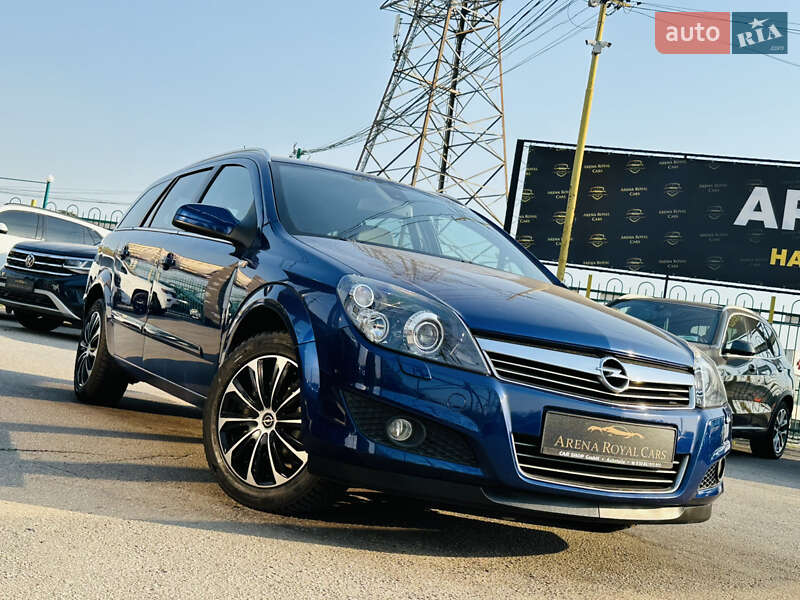 Универсал Opel Astra 2009 в Харькове