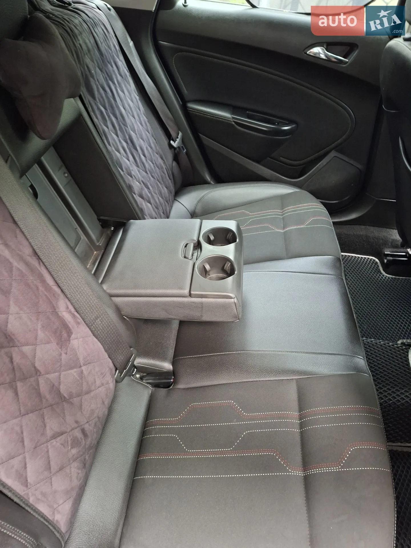 2012 Opel Astra - мініатюра 6