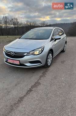 Универсал Opel Astra 2019 в 
