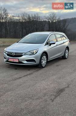 Универсал Opel Astra 2019 в 