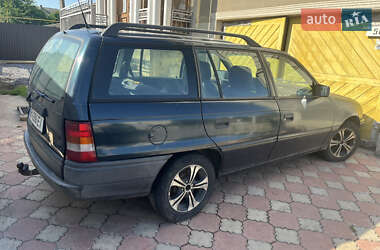 Універсал Opel Astra 1994 в Могилів-Подільському