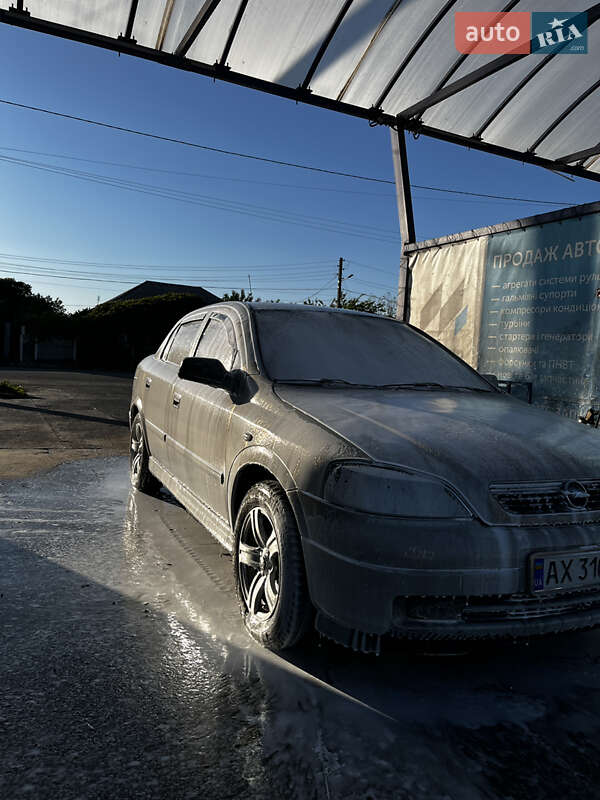 Седан Opel Astra 2008 в Балаклее