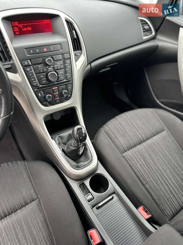 Хэтчбек Opel Astra 2009 в Луцке