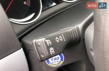Хэтчбек Opel Astra 2005 в 