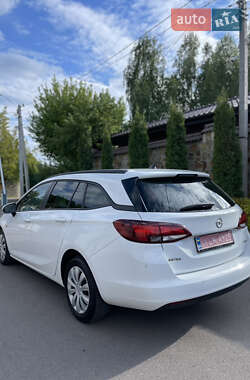 Універсал Opel Astra 2017 в 