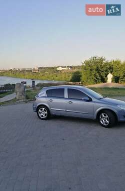 Хэтчбек Opel Astra 2008 в Запорожье