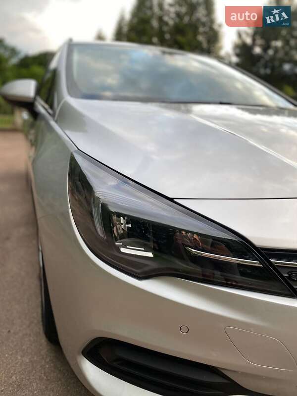 Универсал Opel Astra 2020 в Ивано-Франковске