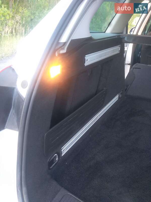 Универсал Opel Astra 2011 в Радивилове