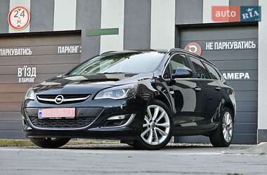 Універсал Opel Astra 2013 в Львові