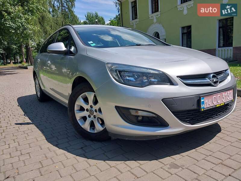Универсал Opel Astra 2015 в 