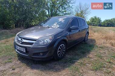 Хетчбек Opel Astra 2009 в Кропивницькому