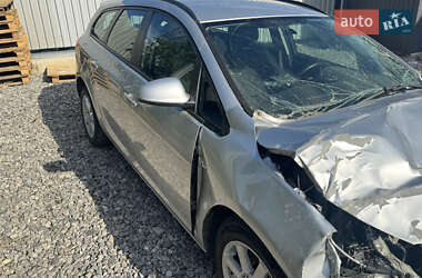 Універсал Opel Astra 2012 в Бердичеві