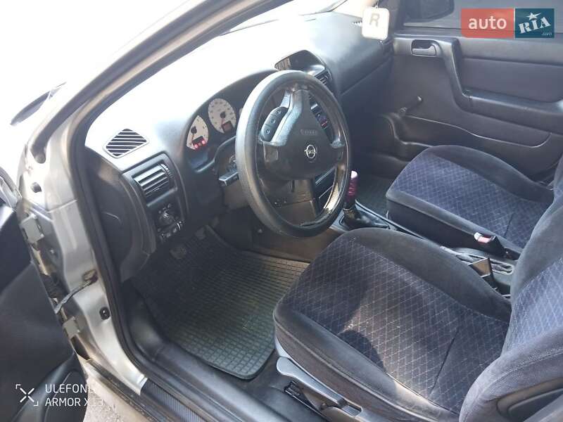Хетчбек Opel Astra 1998 в Львові