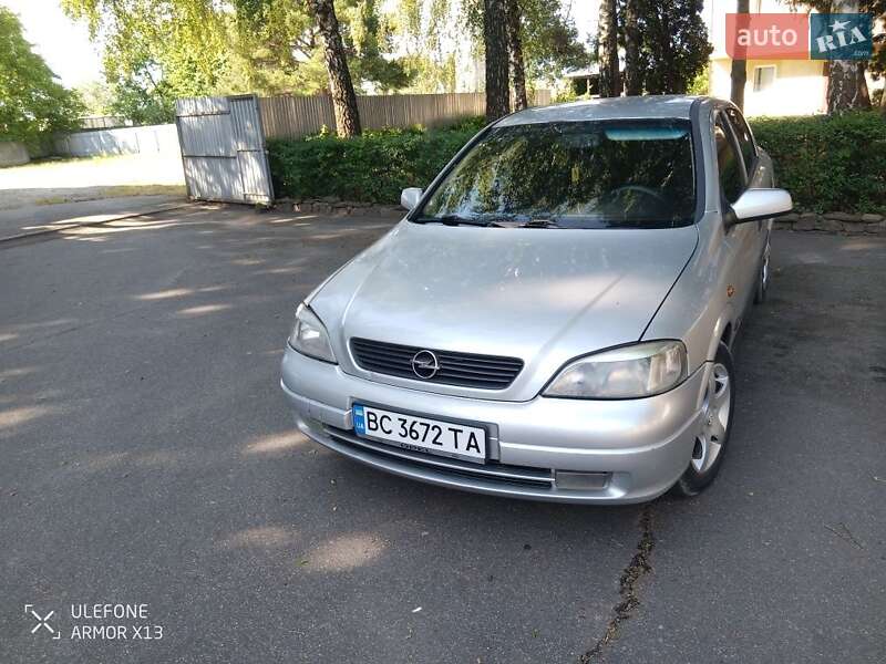 Хетчбек Opel Astra 1998 в Львові