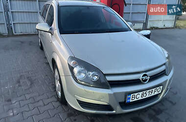 Універсал Opel Astra 2005 в Львові