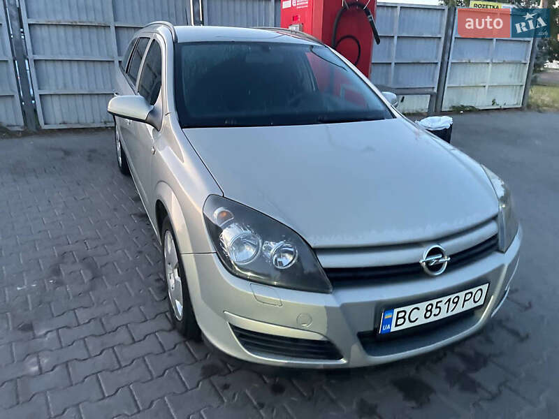 Универсал Opel Astra 2005 в 