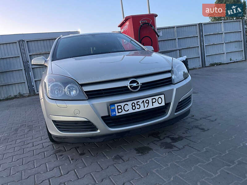 Универсал Opel Astra 2005 в Львове