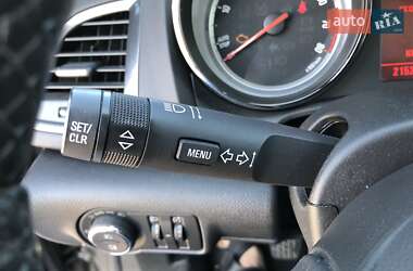 Универсал Opel Astra 2012 в 
