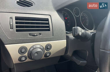 Универсал Opel Astra 2008 в 