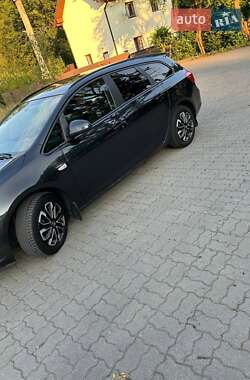 Универсал Opel Astra 2014 в 