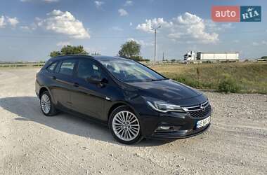 Универсал Opel Astra 2016 в Каменском