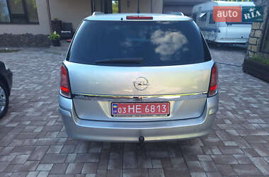 Универсал Opel Astra 2009 в 
