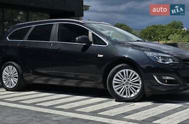 Универсал Opel Astra 2015 в 