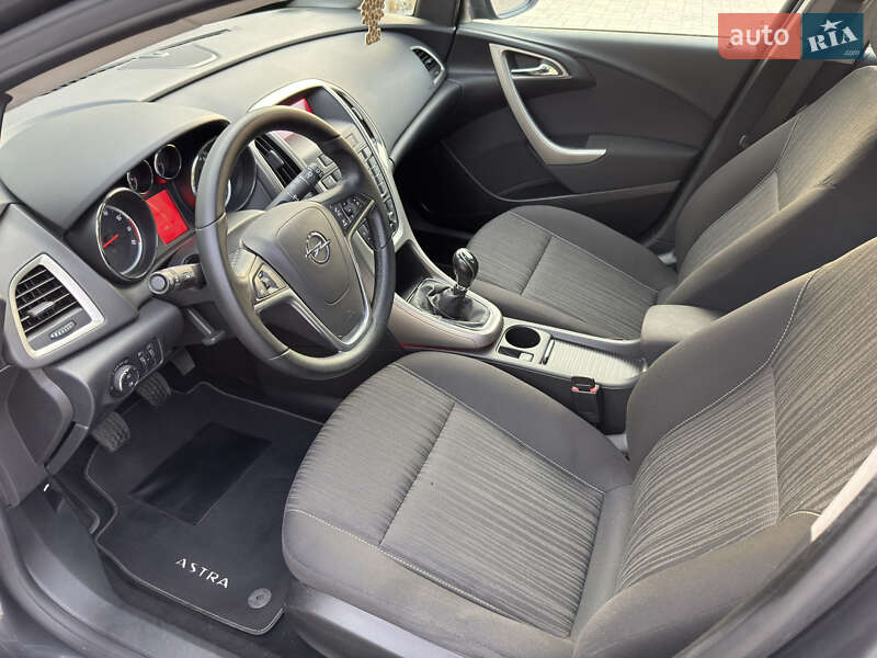 Універсал Opel Astra 2011 в Луцьку фото 13 Універсал Opel Astra 2011 в Луцьку