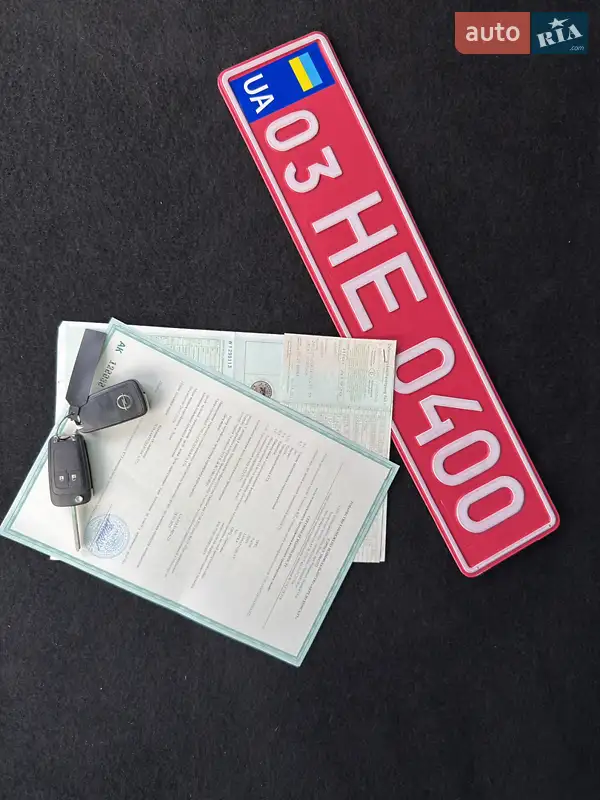 Універсал Opel Astra 2011 в Луцьку документ 2 фото Універсал Opel Astra 2011 в Луцьку документ