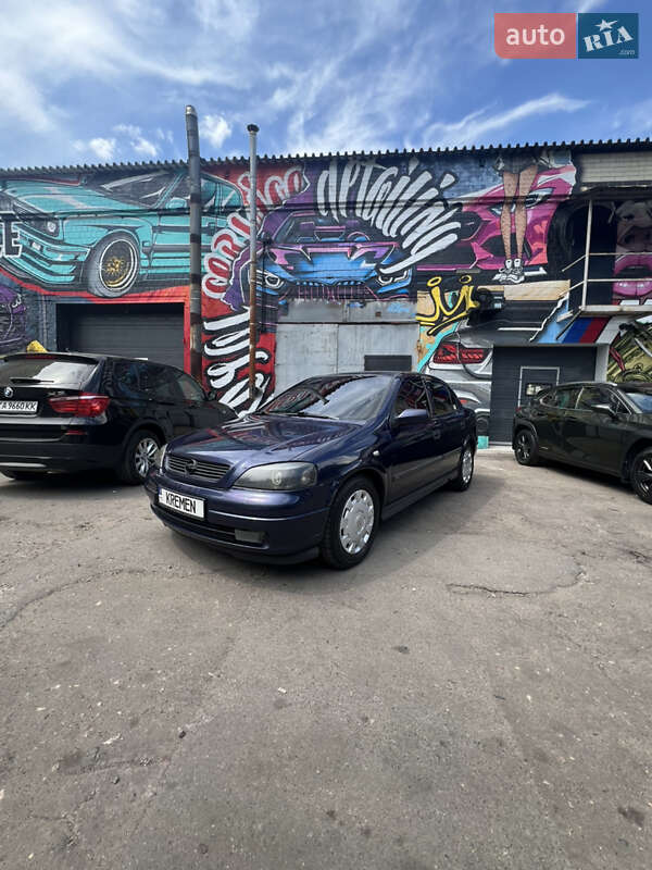 Opel Astra 2003