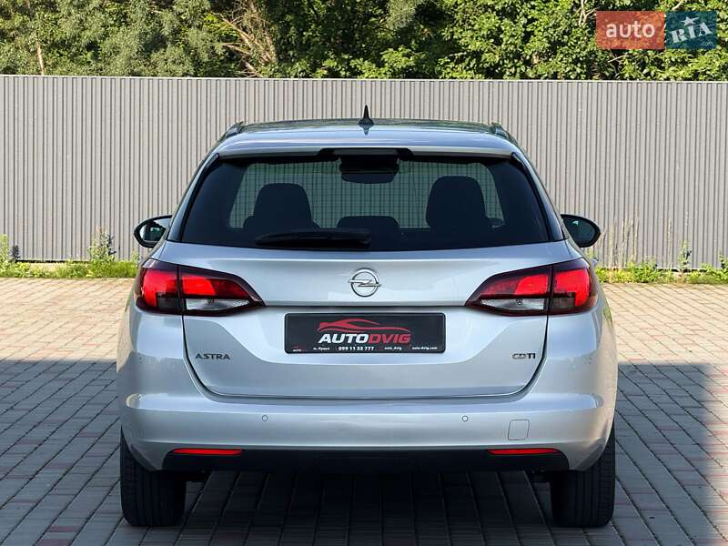 Универсал Opel Astra 2016 в Луцке