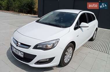 Универсал Opel Astra 2015 в 