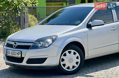 Универсал Opel Astra 2005 в 