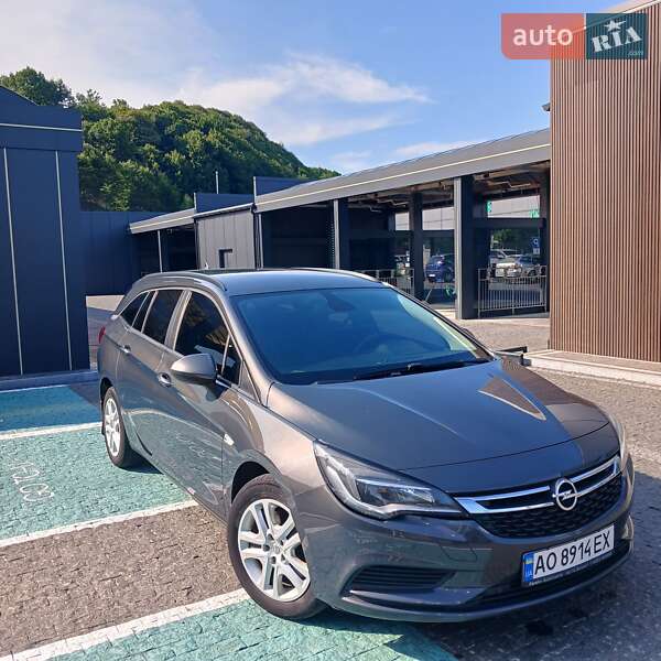 Універсал Opel Astra 2016 в Тячеві