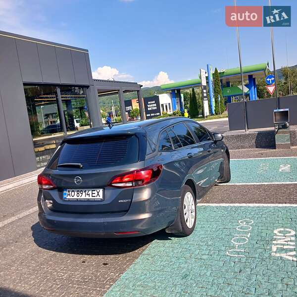 Універсал Opel Astra 2016 в Тячеві
