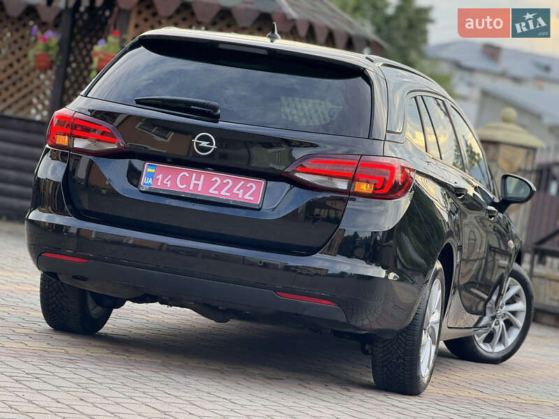 Универсал Opel Astra 2020 в Самборе