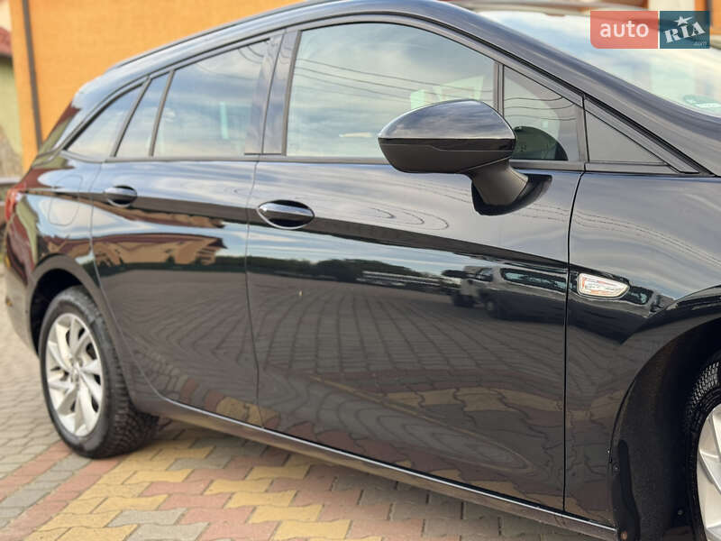 Универсал Opel Astra 2020 в Самборе