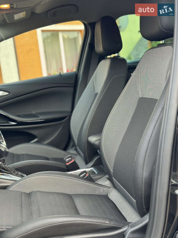Универсал Opel Astra 2020 в Самборе
