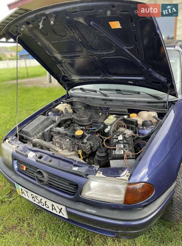 Универсал Opel Astra 1997 в Ивано-Франковске