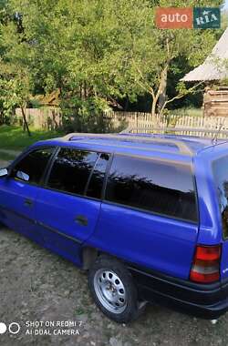 Универсал Opel Astra 1996 в 