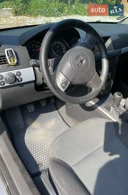 Універсал Opel Astra 2006 в 