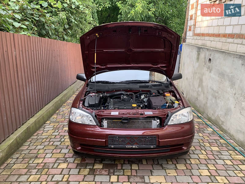 Седан Opel Astra 2008 в Тульчине фото 7 Седан Opel Astra 2008 в Тульчине