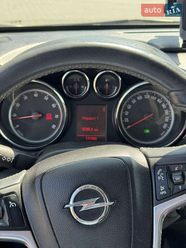 Хэтчбек Opel Astra 2010 в Черновцах