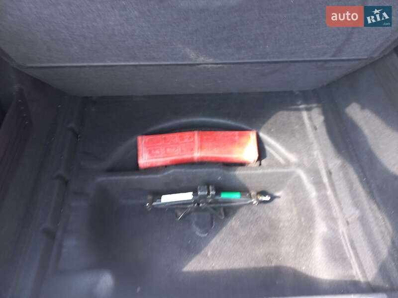 Универсал Opel Astra 2011 в Киеве