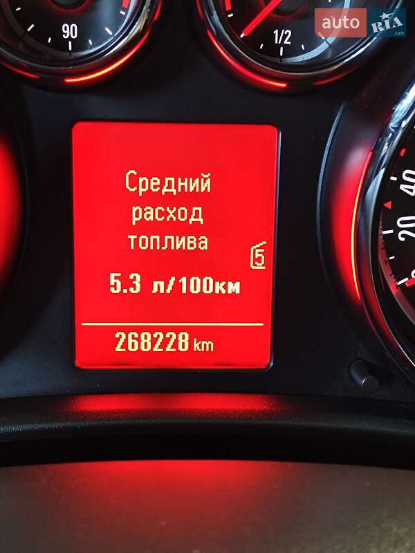 Универсал Opel Astra 2012 в Киеве