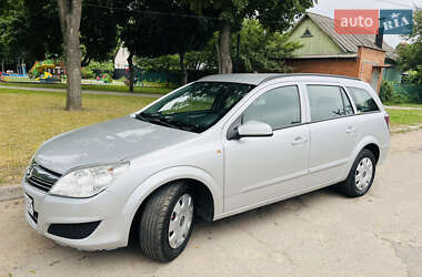Універсал Opel Astra 2008 в Сумах