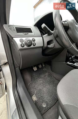 Универсал Opel Astra 2010 в 