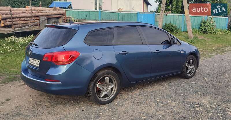 Універсал Opel Astra 2012 в Вінниці