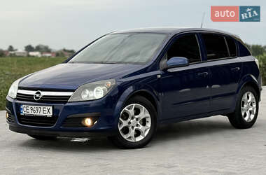 Хэтчбек Opel Astra 2006 в 
