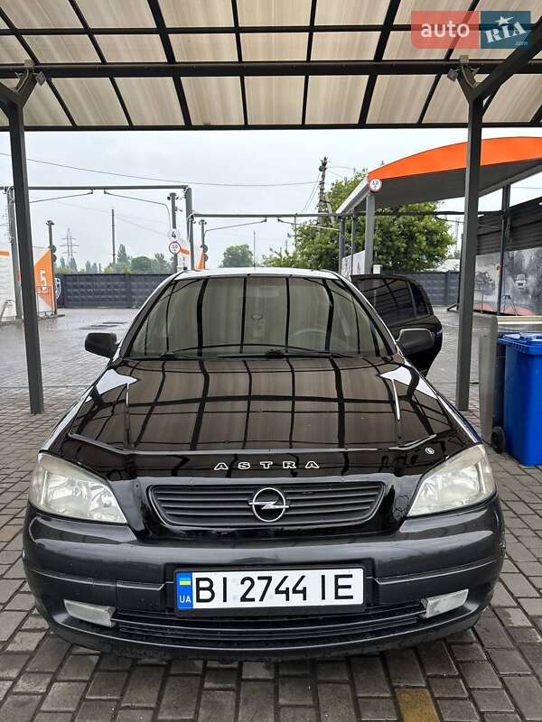 Седан Opel Astra 2007 в 